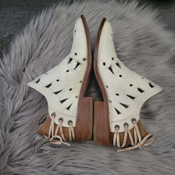 ANTHROPOLOGIE  Musse & Cloud Coolway Anisse Leather Boho Western Booties size 7 - Picture 8 of 16